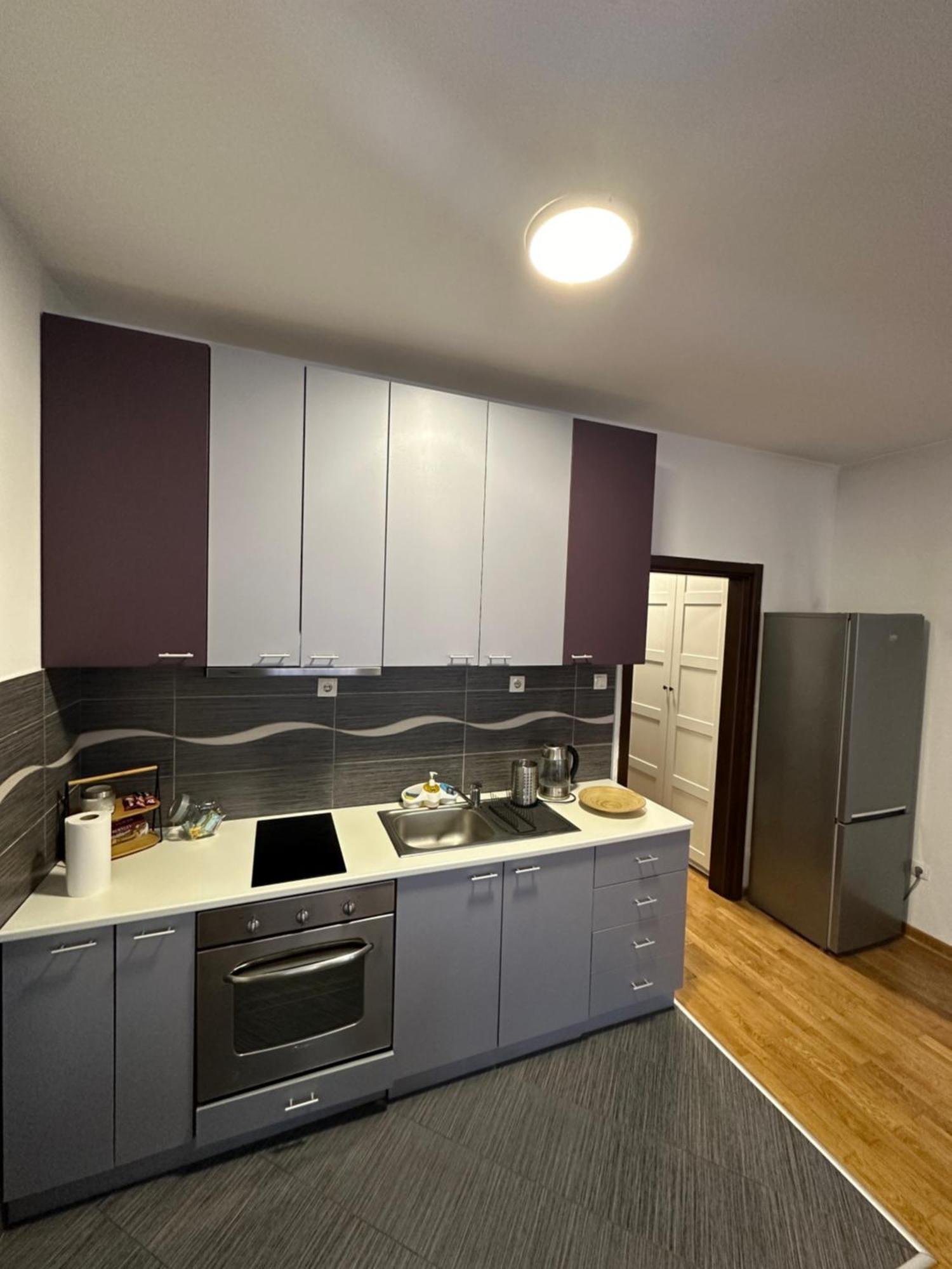 Charlie Aviv Park Apartamento Belgrado Exterior foto